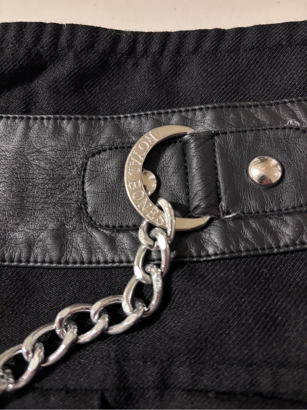 Royal Bones Y2K Emo Mini Skirt Size Large Black Pleated Chain Faux Leather Logo - Picture 4 of 10